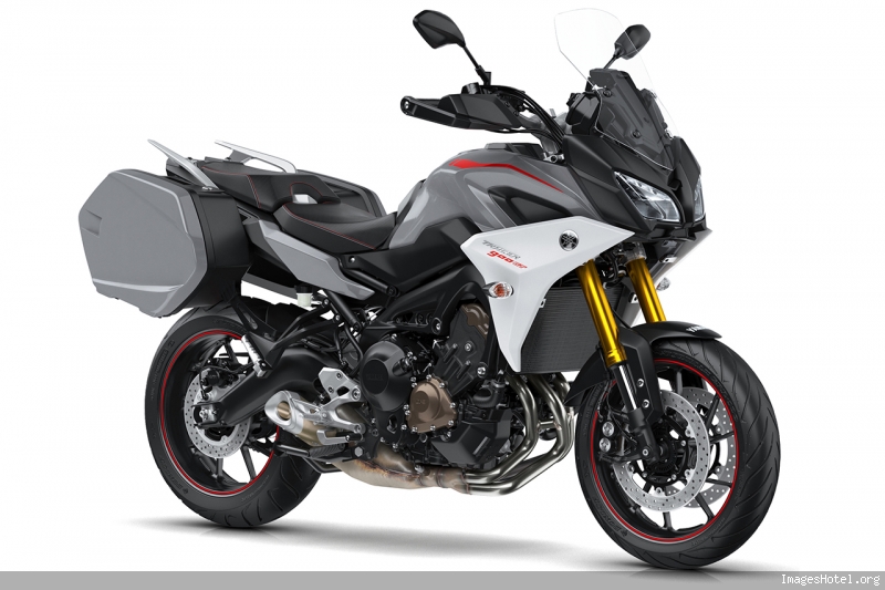ANNIVERSAIRE - Page 36 2018yamahamtt09studio01
