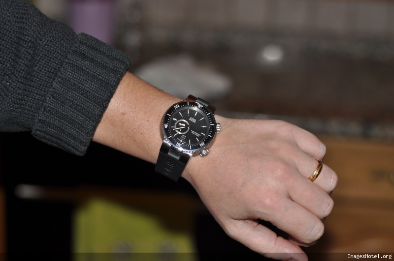 Question pour les possesseurs de montre ORIS - Page 2 Dsc5535