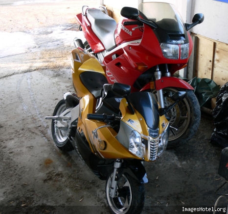 Comparatif ZM2 Honda VFR